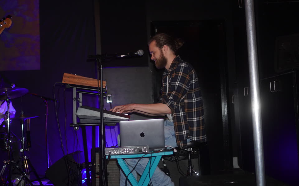 Bennett at The Pilot